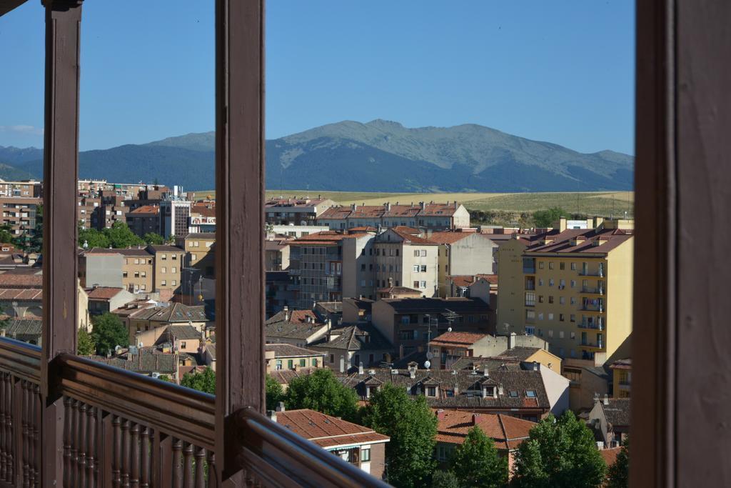 Real Segovia By Recordis Hotels Екстер'єр фото