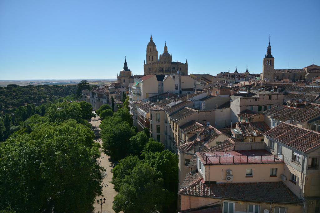 Real Segovia By Recordis Hotels Екстер'єр фото